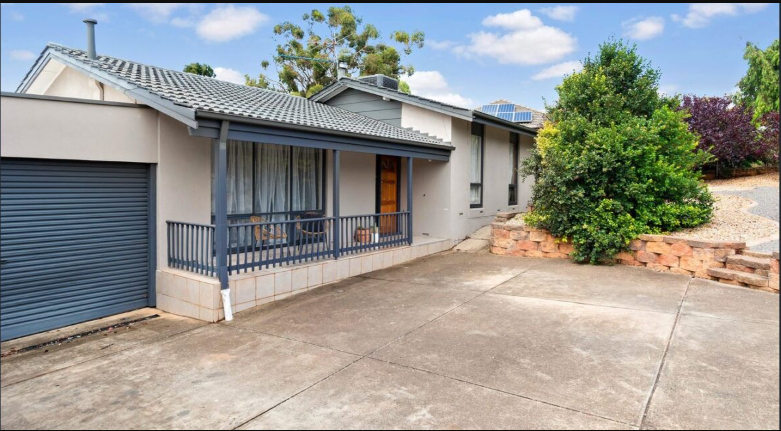 28 Karyn Crescent, Reynella